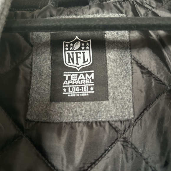 NFL Kids Seahawks Bomber Jacket - Picture 4 of 8